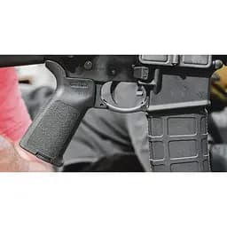Руків’я пістолетне Magpul MOE Grip для AR15/M4 Black - мініатюра 5
